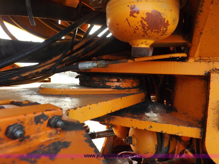 image for item F6401 1993 Fiat-Allis FR160 wheel loader