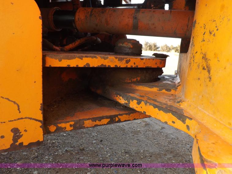 image for item F6401 1993 Fiat-Allis FR160 wheel loader