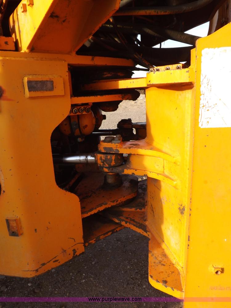 image for item F6401 1993 Fiat-Allis FR160 wheel loader