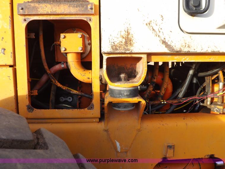 image for item F6401 1993 Fiat-Allis FR160 wheel loader