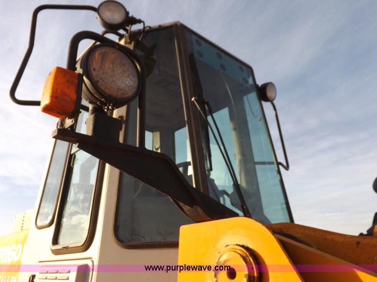 image for item F6401 1993 Fiat-Allis FR160 wheel loader