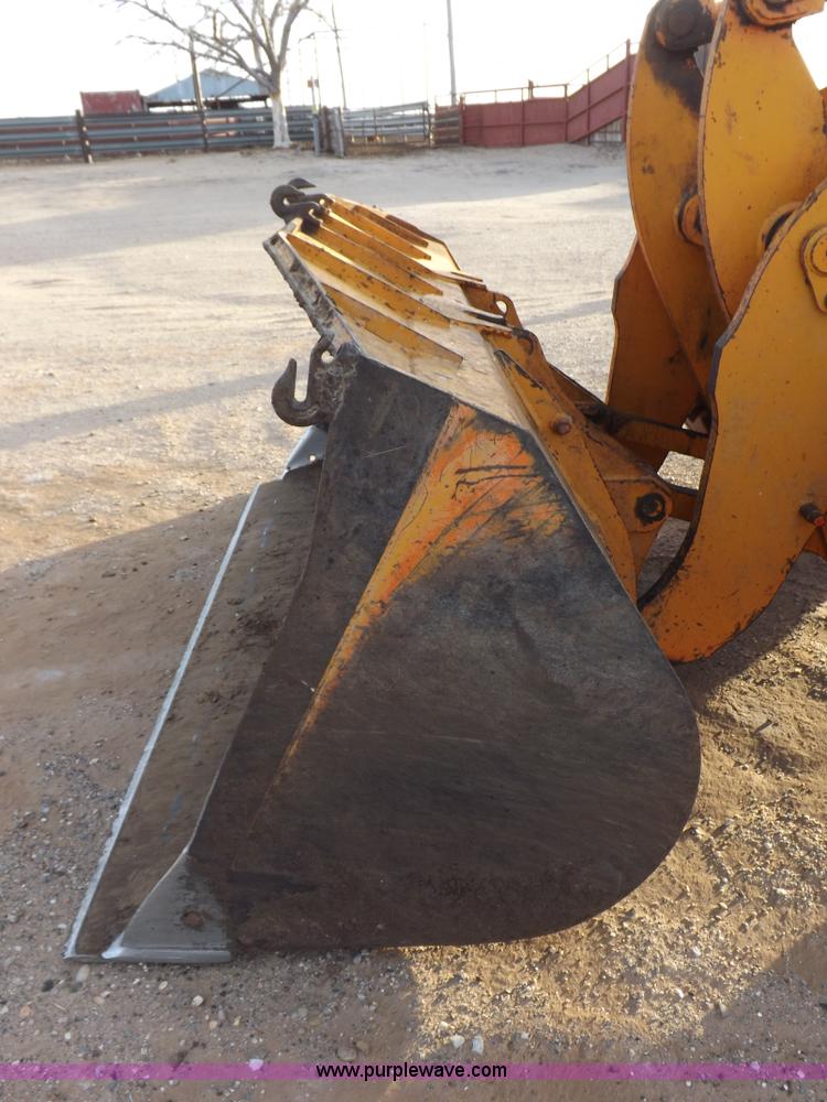 image for item F6401 1993 Fiat-Allis FR160 wheel loader