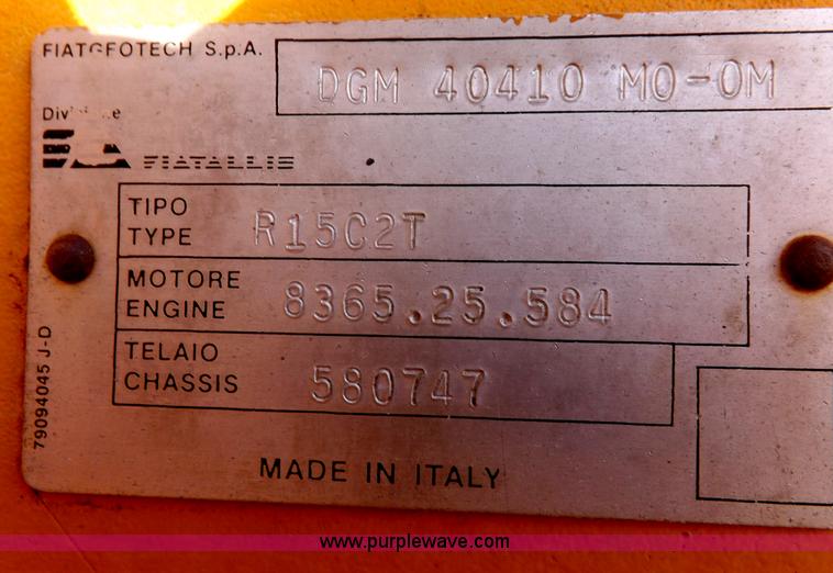 image for item F6401 1993 Fiat-Allis FR160 wheel loader