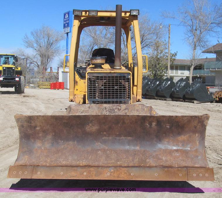 image for item G5645 1997 John Deere 550G dozer