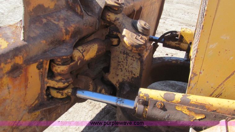 image for item G5645 1997 John Deere 550G dozer