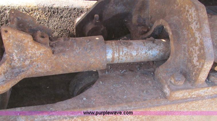 image for item G5645 1997 John Deere 550G dozer