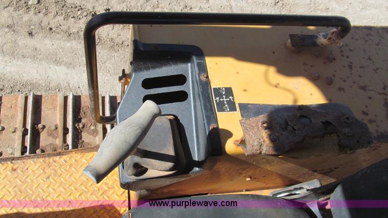 image for item G5645 1997 John Deere 550G dozer