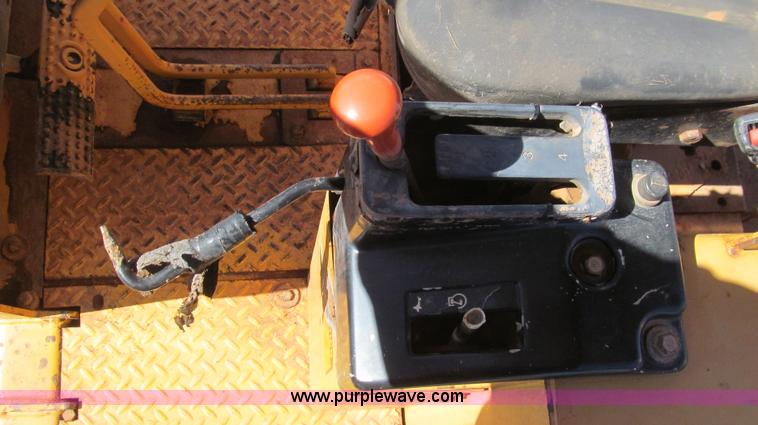 image for item G5645 1997 John Deere 550G dozer