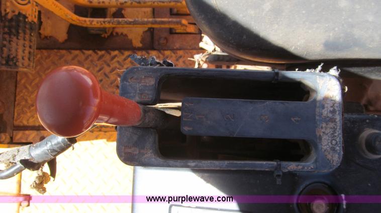 image for item G5645 1997 John Deere 550G dozer