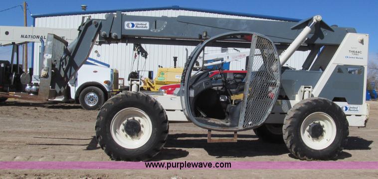 image for item G5646 2004 Terex TH644C telehandler