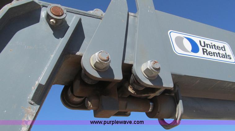 image for item G5646 2004 Terex TH644C telehandler