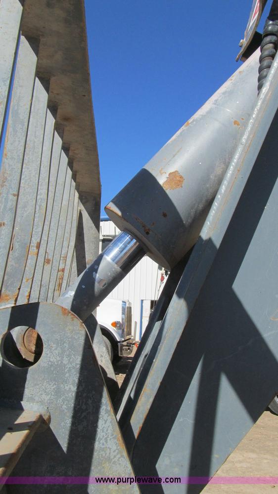 image for item G5646 2004 Terex TH644C telehandler