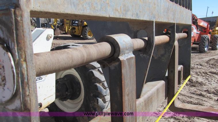 image for item G5646 2004 Terex TH644C telehandler