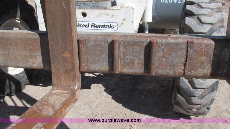 image for item G5646 2004 Terex TH644C telehandler