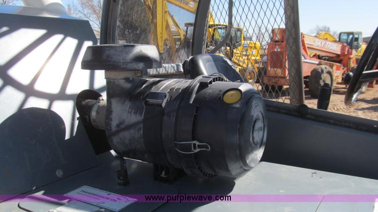 image for item G5646 2004 Terex TH644C telehandler