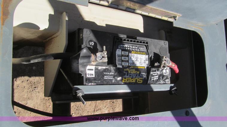 image for item G5646 2004 Terex TH644C telehandler