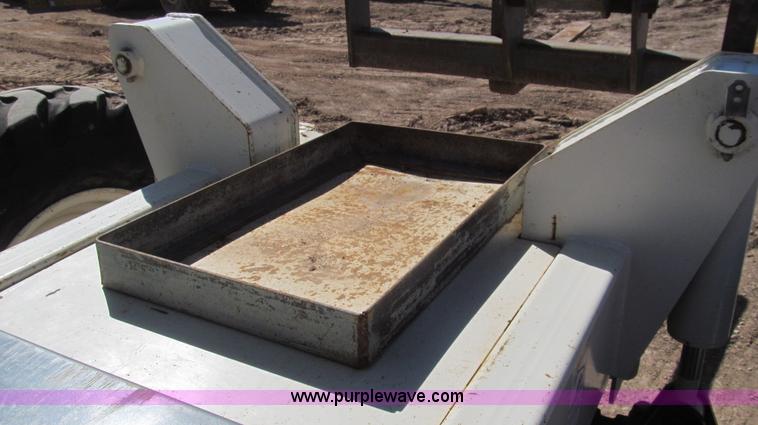 image for item G5646 2004 Terex TH644C telehandler