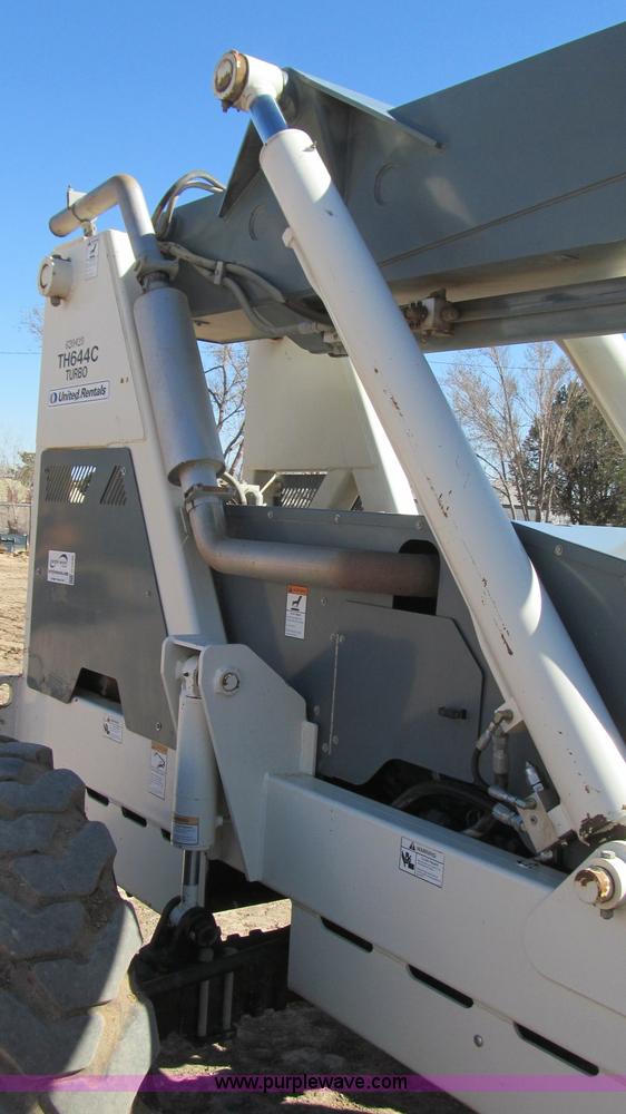 image for item G5646 2004 Terex TH644C telehandler