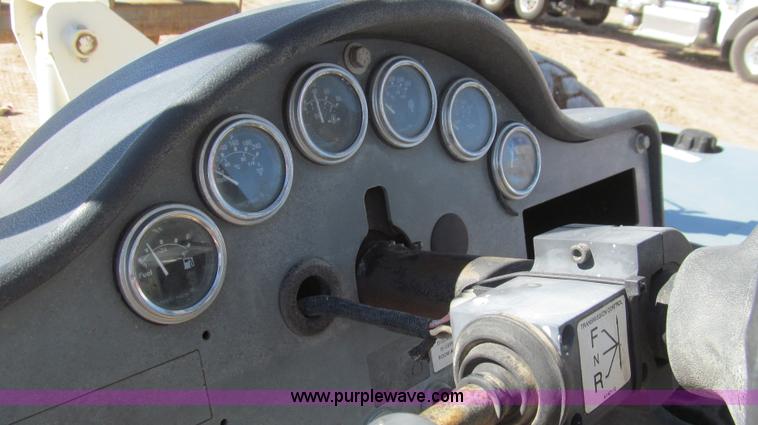 image for item G5646 2004 Terex TH644C telehandler