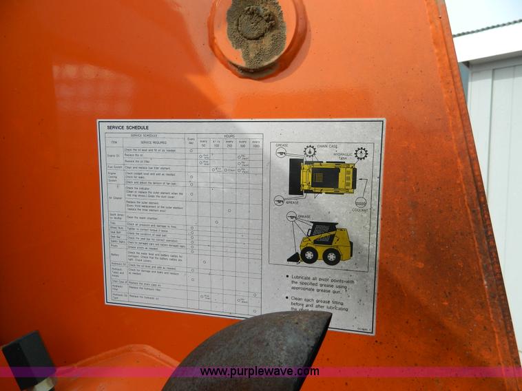 image for item G7612 1999 Daewoo 1760XL skid steer