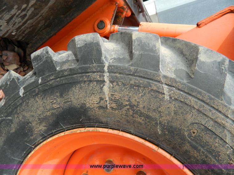 image for item G7612 1999 Daewoo 1760XL skid steer