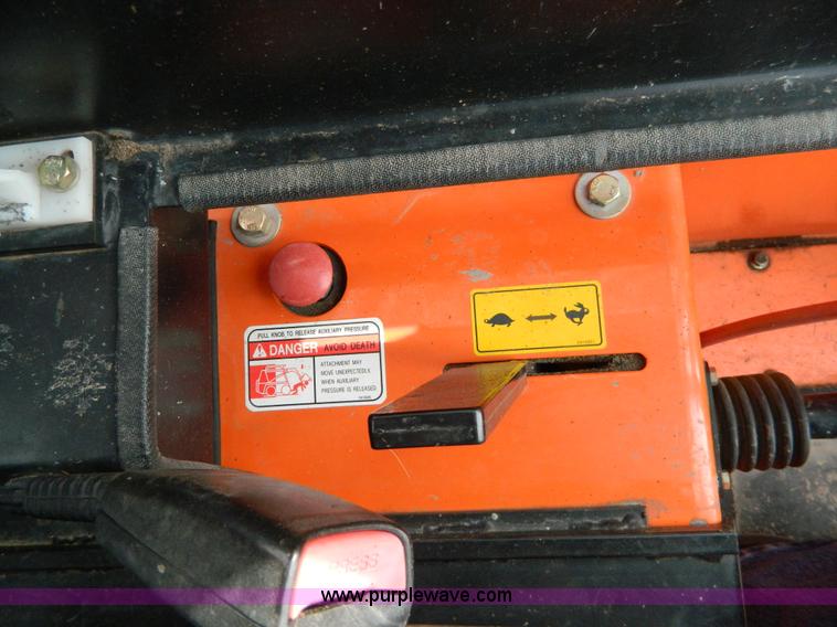 image for item G7612 1999 Daewoo 1760XL skid steer