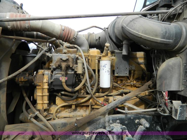 image for item G7614 1991 Peterbilt 377 dump truck