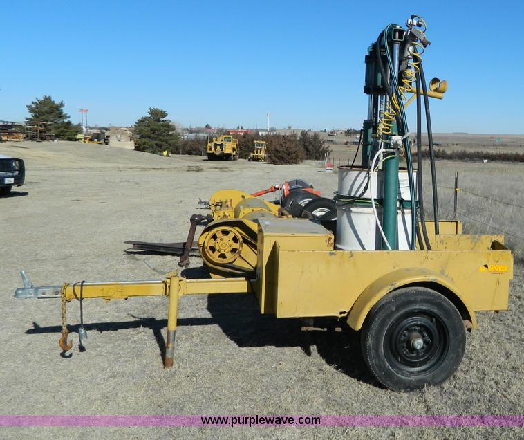 image for item S9223 Concrete silicone sealing machine