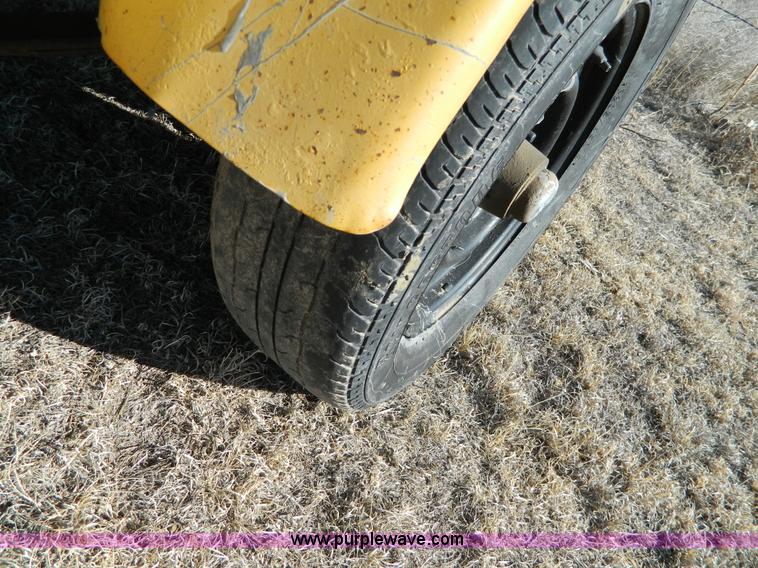 image for item S9223 Concrete silicone sealing machine