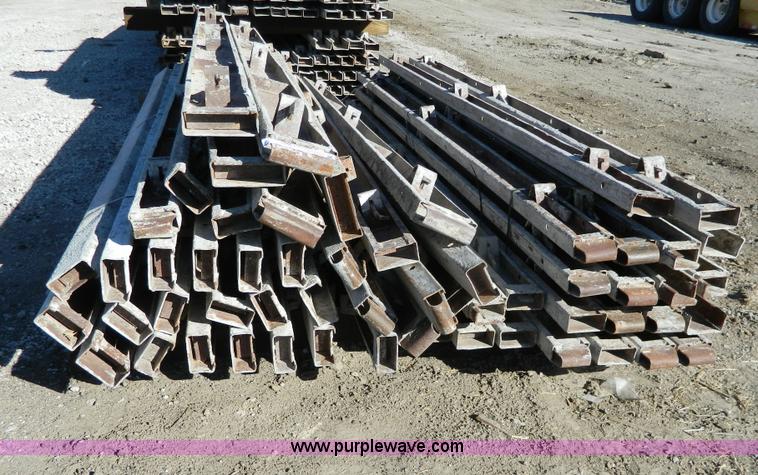 image for item S9225 Steel concrete forms