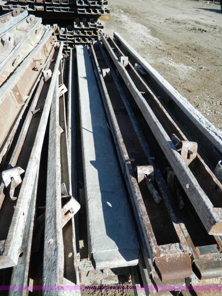 image for item S9225 Steel concrete forms