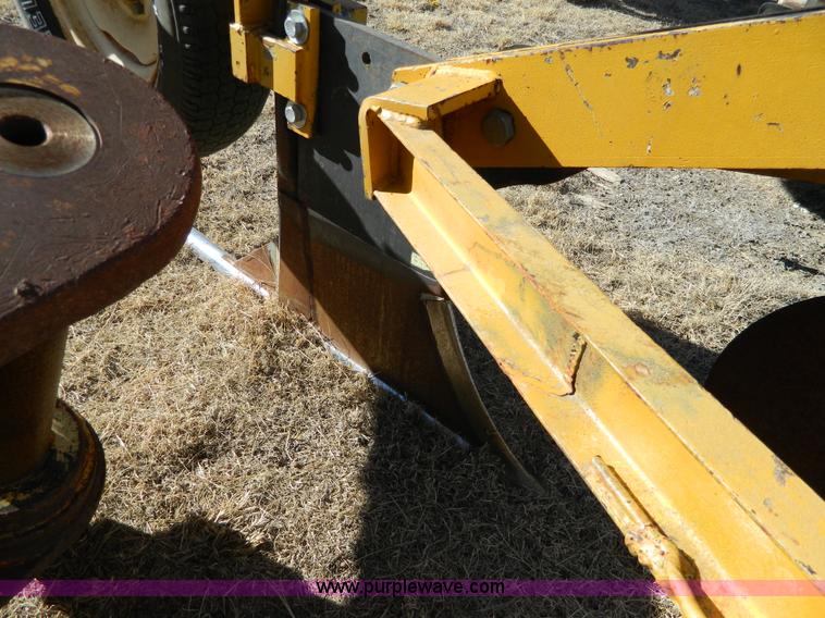 image for item S9227 Wilbur-Ellis golfer getter