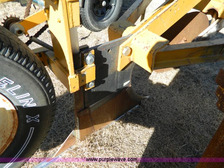 image for item S9227 Wilbur-Ellis golfer getter