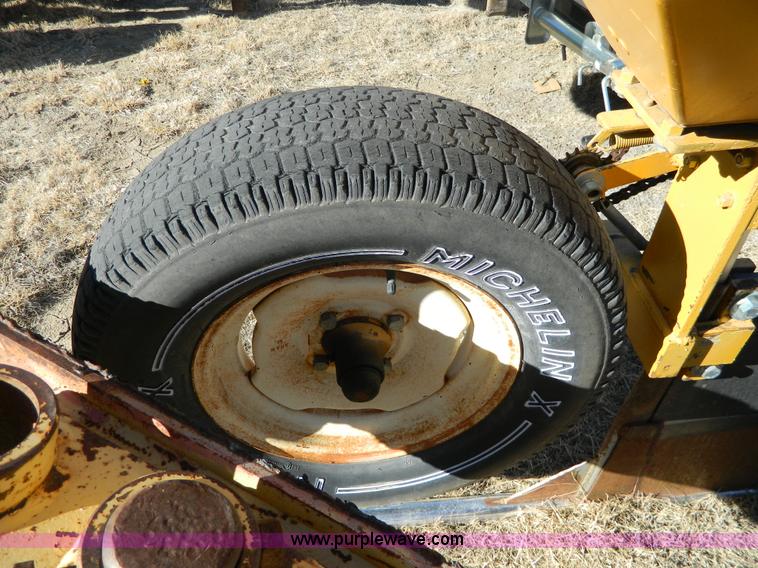 image for item S9227 Wilbur-Ellis golfer getter