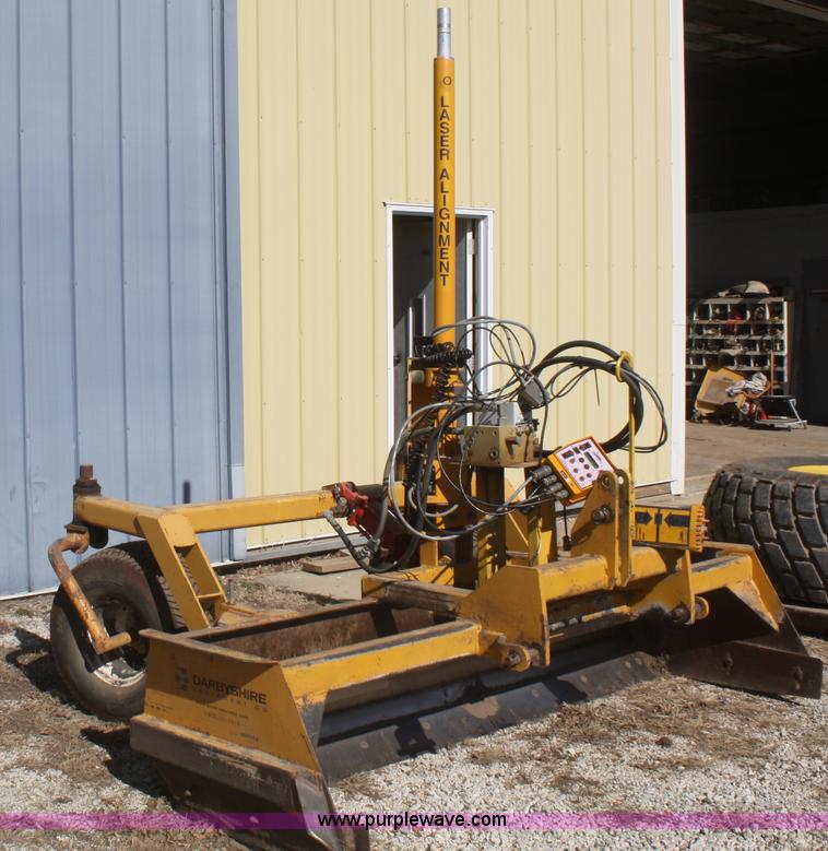 image for item V9513 2005 Darbyshire TPS-8 8' box blade