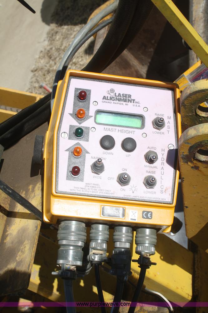 image for item V9513 2005 Darbyshire TPS-8 8' box blade