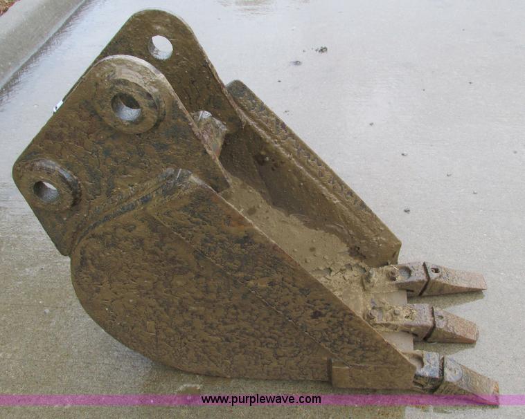 image for item X9778 12"W bucket