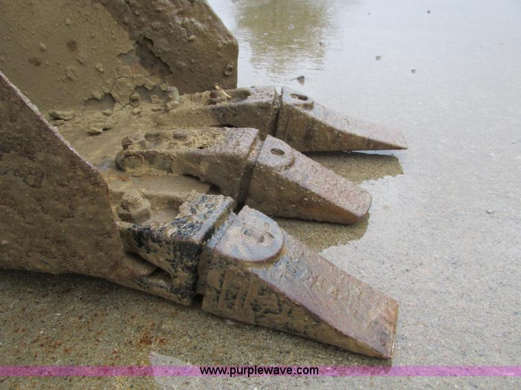 image for item X9778 12"W bucket