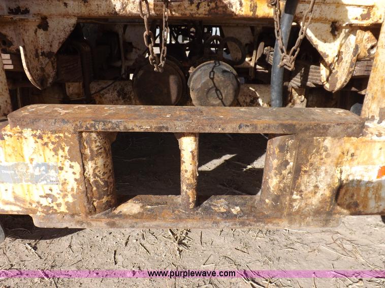 image for item F6397 2003 Dragon vacuum trailer