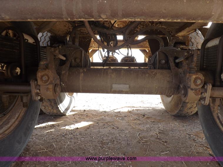 image for item F6398 2009 Dragon vacuum trailer