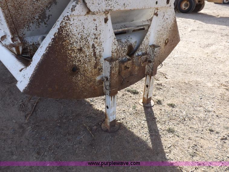 image for item F6400 1998 Load King belly dump trailer