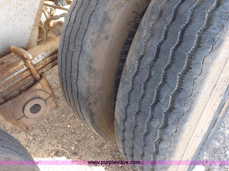 image for item F6400 1998 Load King belly dump trailer