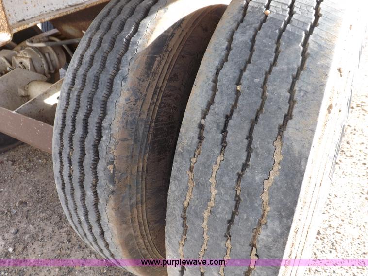 image for item F6400 1998 Load King belly dump trailer