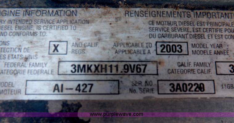 image for item F6403 2003 Mack Granite semi truck