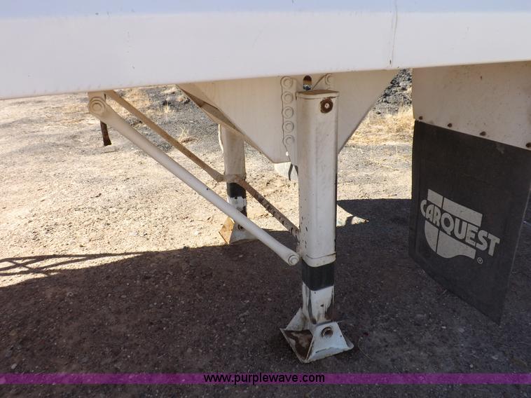 image for item F6405 2008 Dragon vacuum trailer