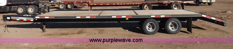 image for item F6407 2000 Donahue 38.5' tandem axle trailer