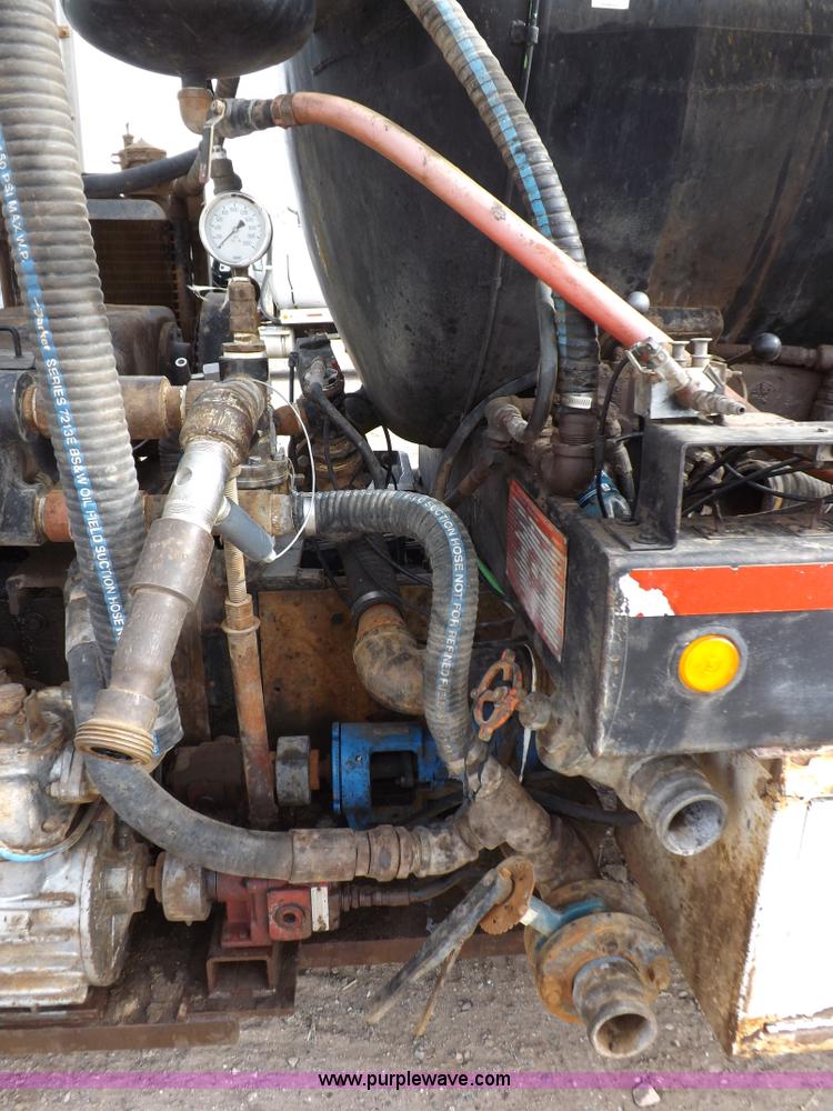 image for item F6408 1997 Peterbilt 378 vacuum truck