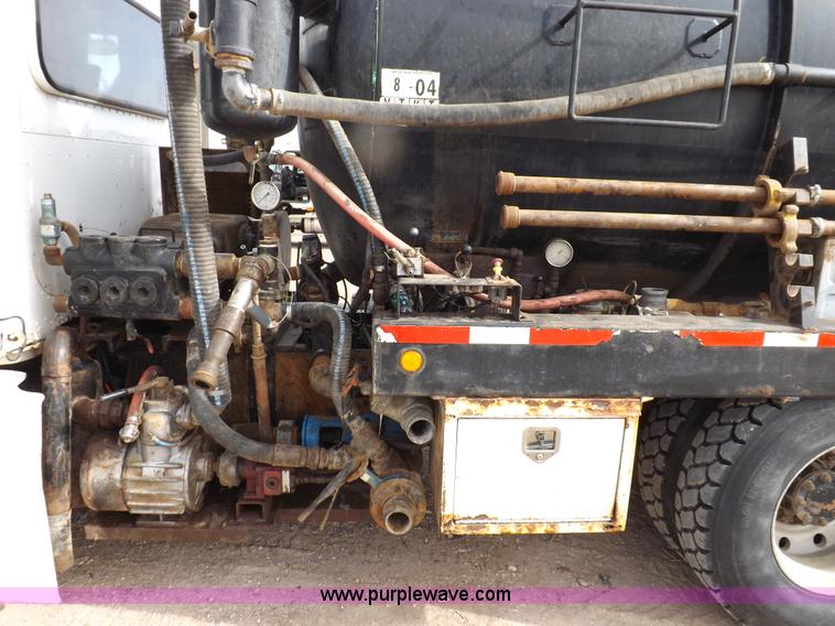 image for item F6408 1997 Peterbilt 378 vacuum truck