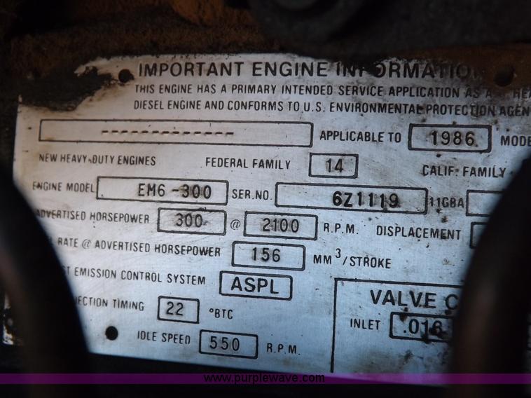 image for item F6410 1987 Mack R686ST dump truck