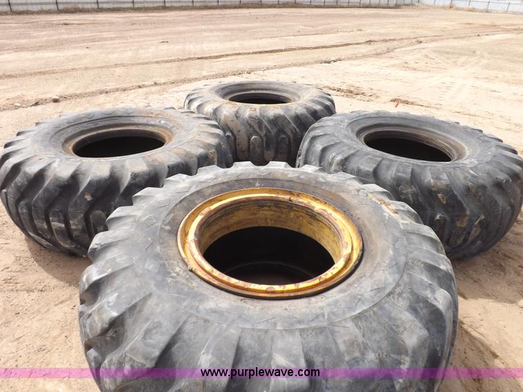 image for item F6412 (4) Goodyear loader tires